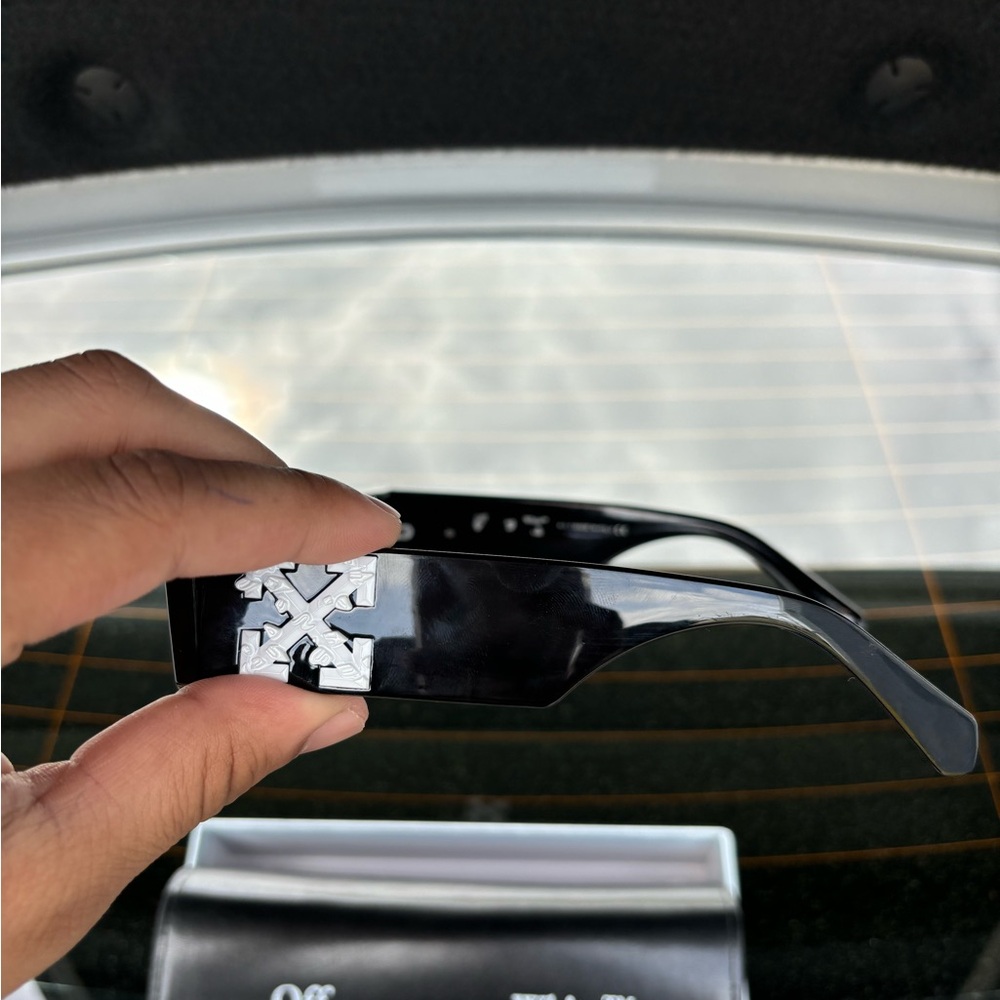 Off White Sunglasses
